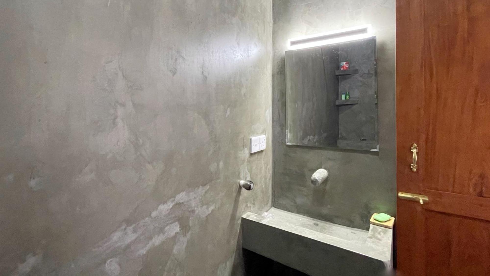 Heimathafen Hikka Lägenhet Hikkaduwa Exteriör bild